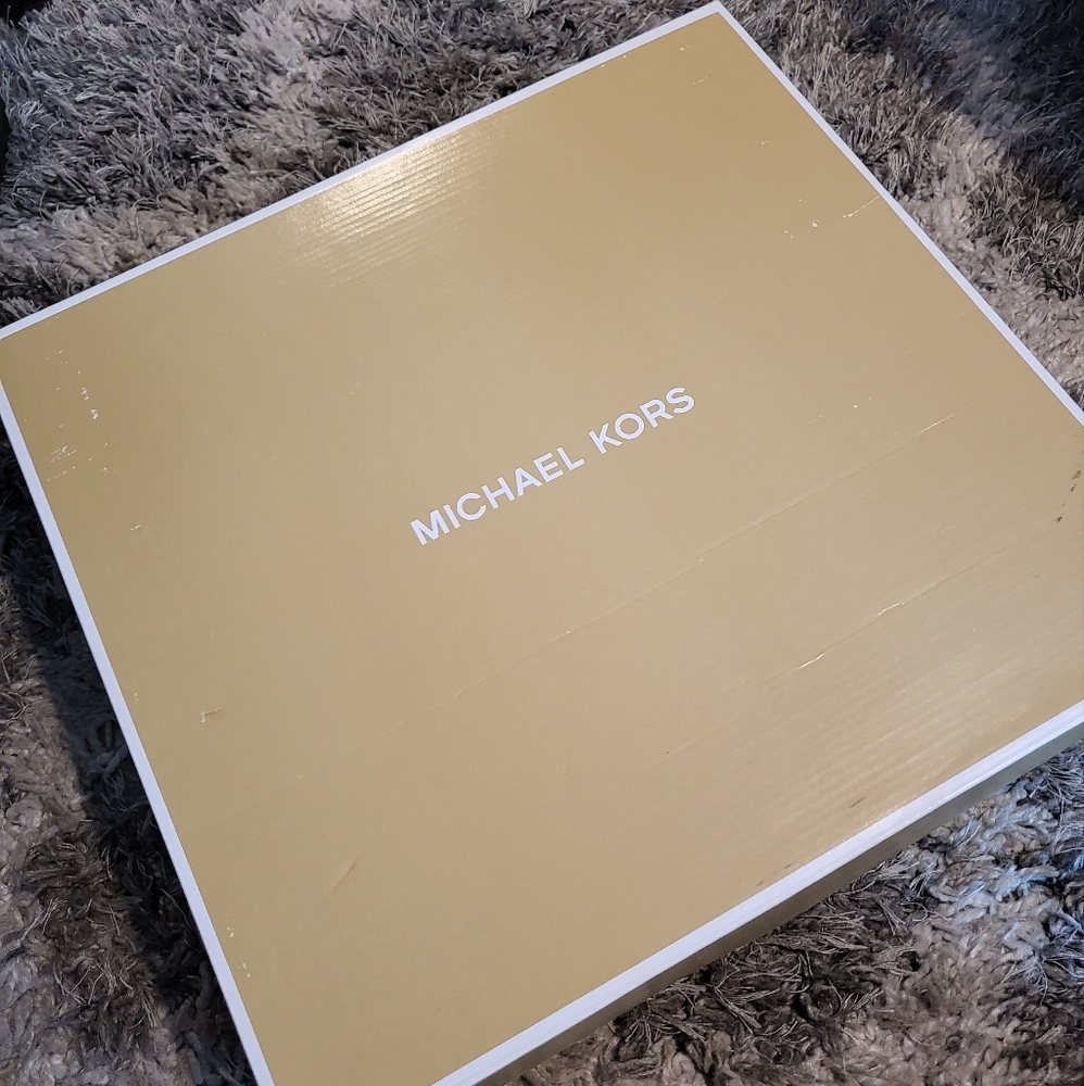 New mk shoes